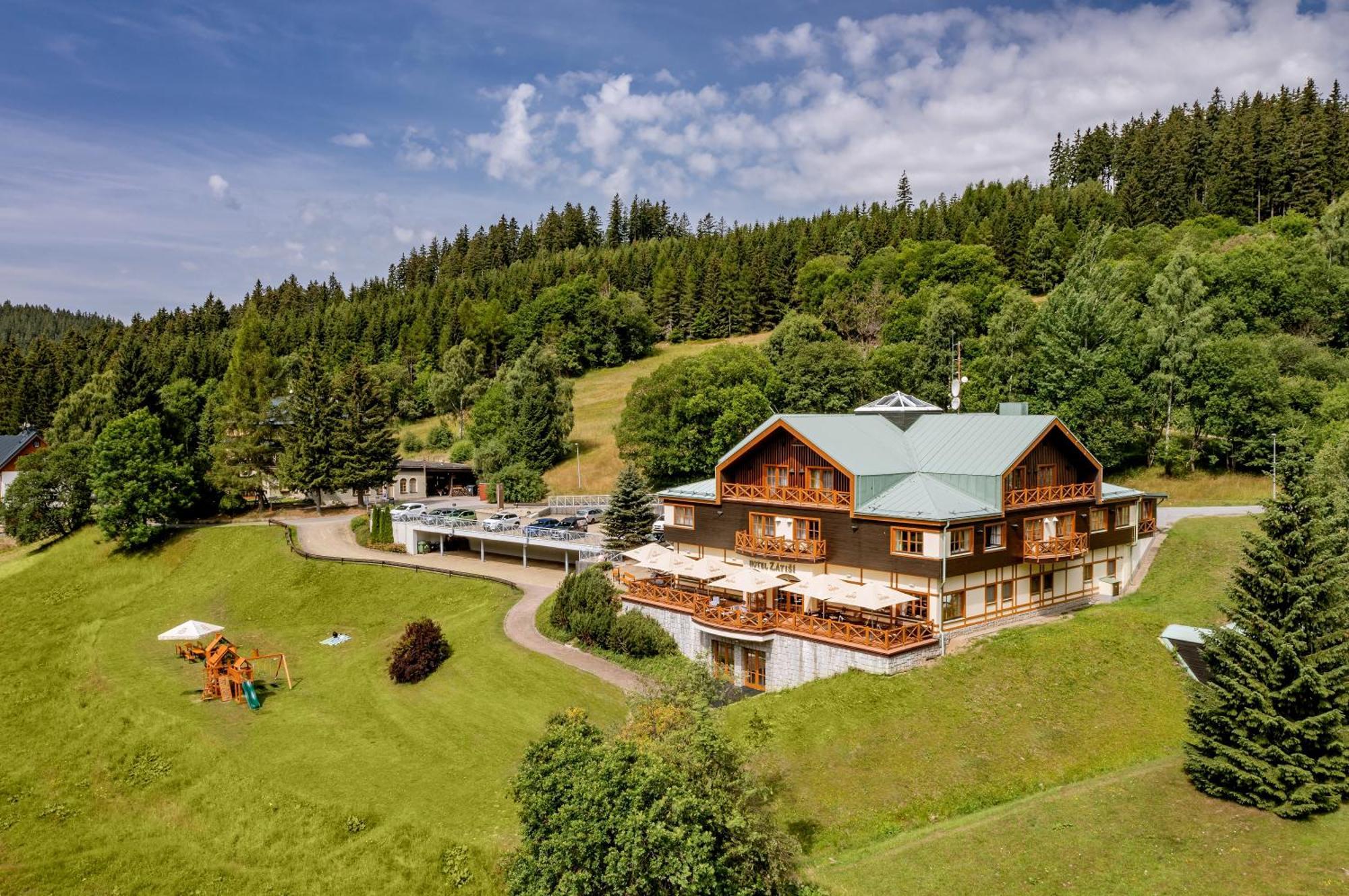 Hotel Zatisi Špindlerŭv Mlýn 외부 사진