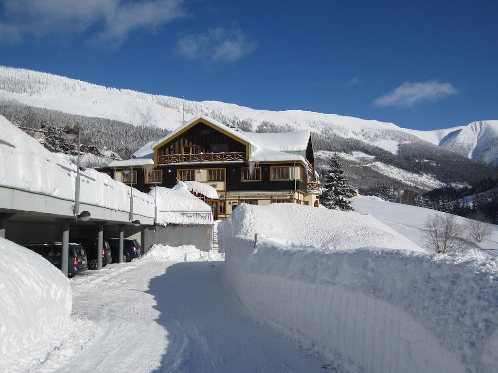 Hotel Zatisi Špindlerŭv Mlýn 외부 사진